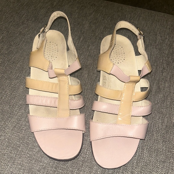 SAS Women's Sandals in Beige and Pink - Picture 3 of 3